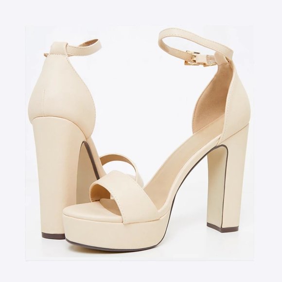 PrettyLittleThing Shoes - PrettyLittleThing Nude Platform Heel Sandals 8